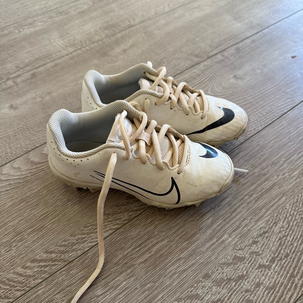 Nike Kids Baseball Cleats Shoes Size 13